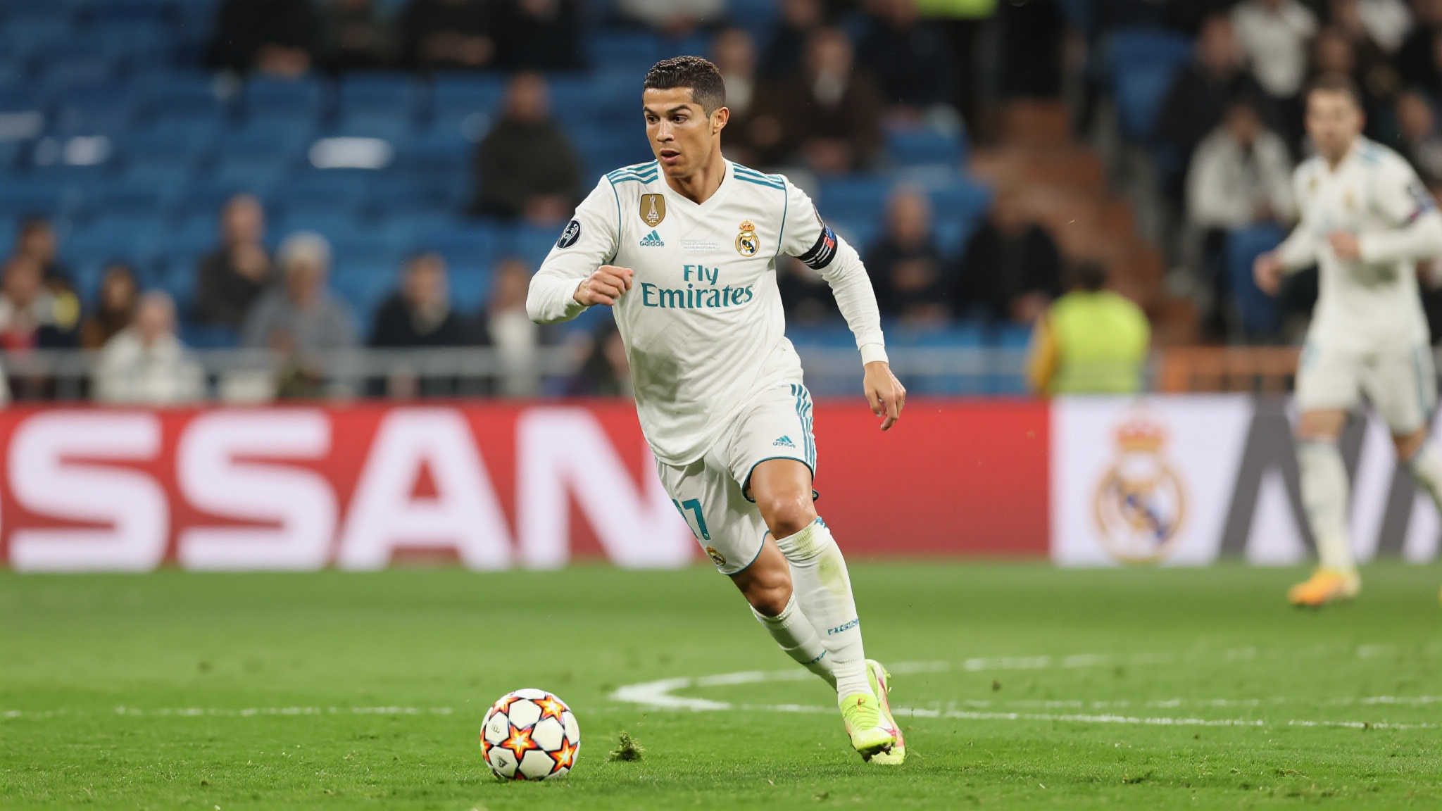 通过数据，我们可以看到，在过去五个赛季中，他每赛季